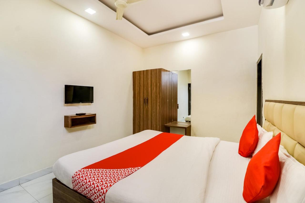 Oyo 28789 Hotel Adarsh Bilaspur  Bagian luar foto