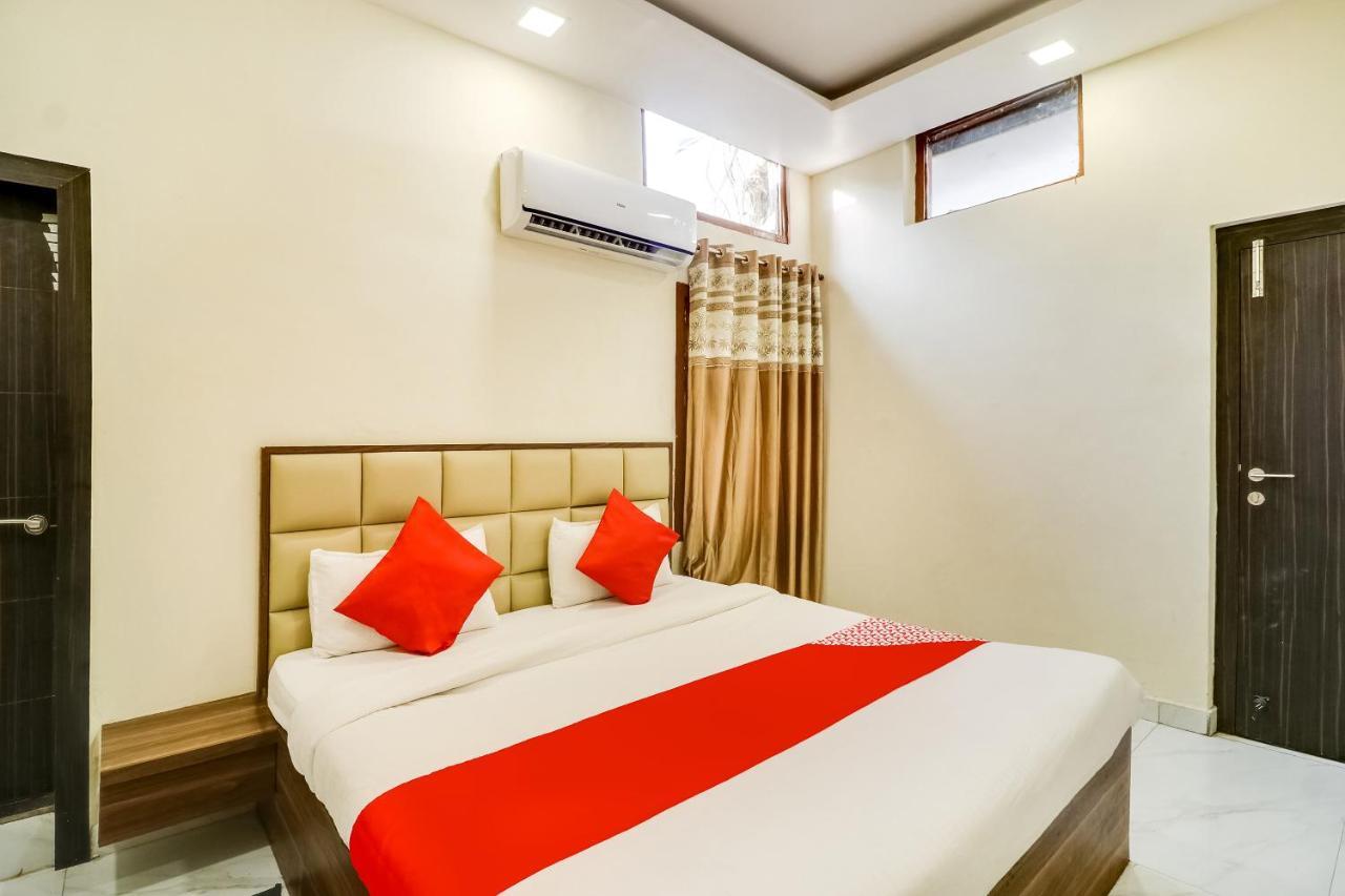 Oyo 28789 Hotel Adarsh Bilaspur  Bagian luar foto